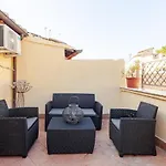 Luxury Penthouse With Terrace By Spanish Steps Рим
