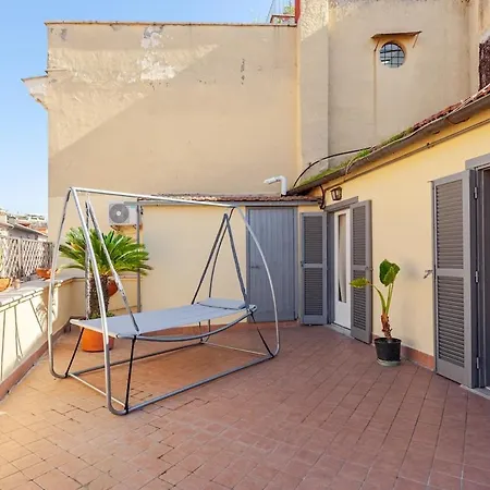 Luxury Penthouse With Terrace By Spanish Steps Апартаменты Рим