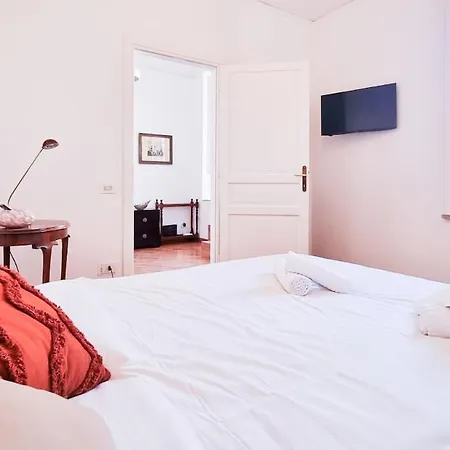 Luxury Penthouse With Terrace By Spanish Steps Rome